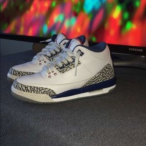 Size 6.5Y True Blue Jordan 3’s